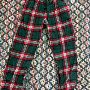 Old Navy Women's Plaid Pajama Pants - Red and Green